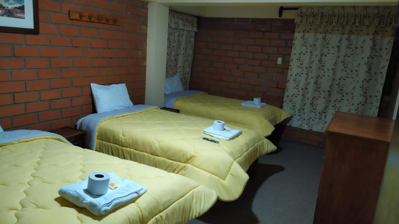 هواراس Mirador Backpackers B&B المظهر الخارجي الصورة