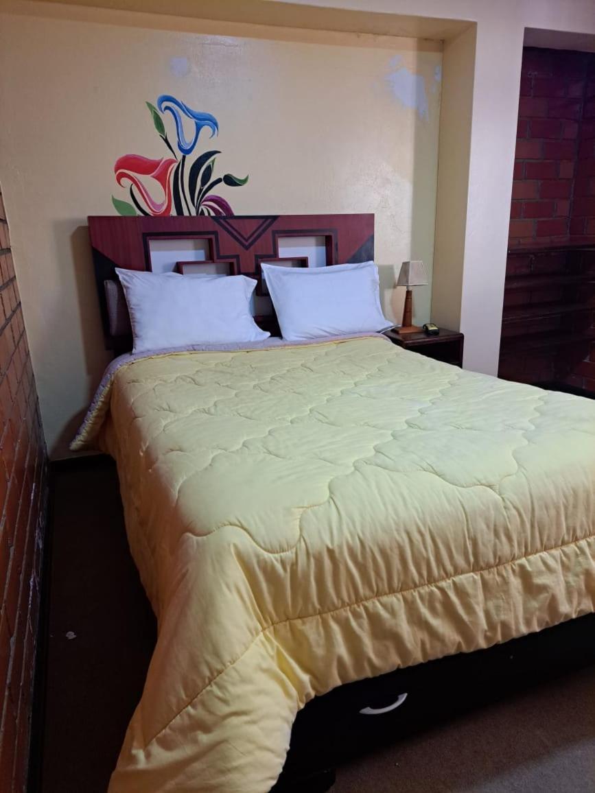 هواراس Mirador Backpackers B&B المظهر الخارجي الصورة
