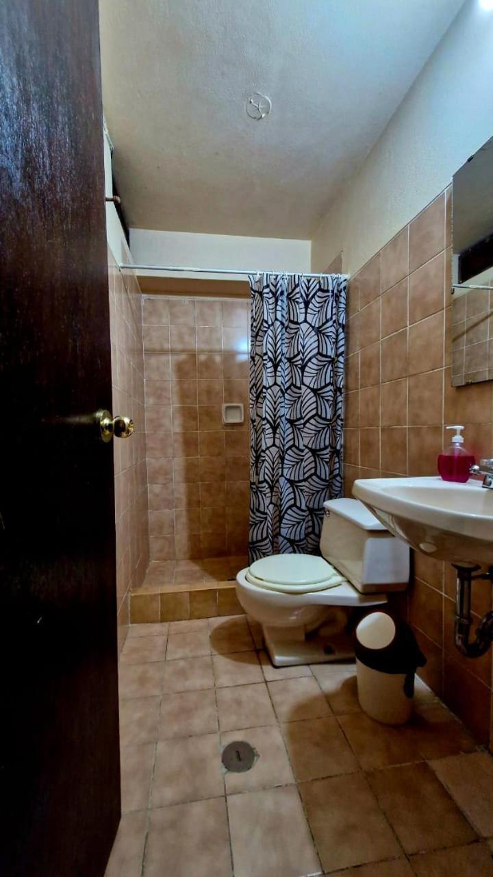 هواراس Mirador Backpackers B&B المظهر الخارجي الصورة