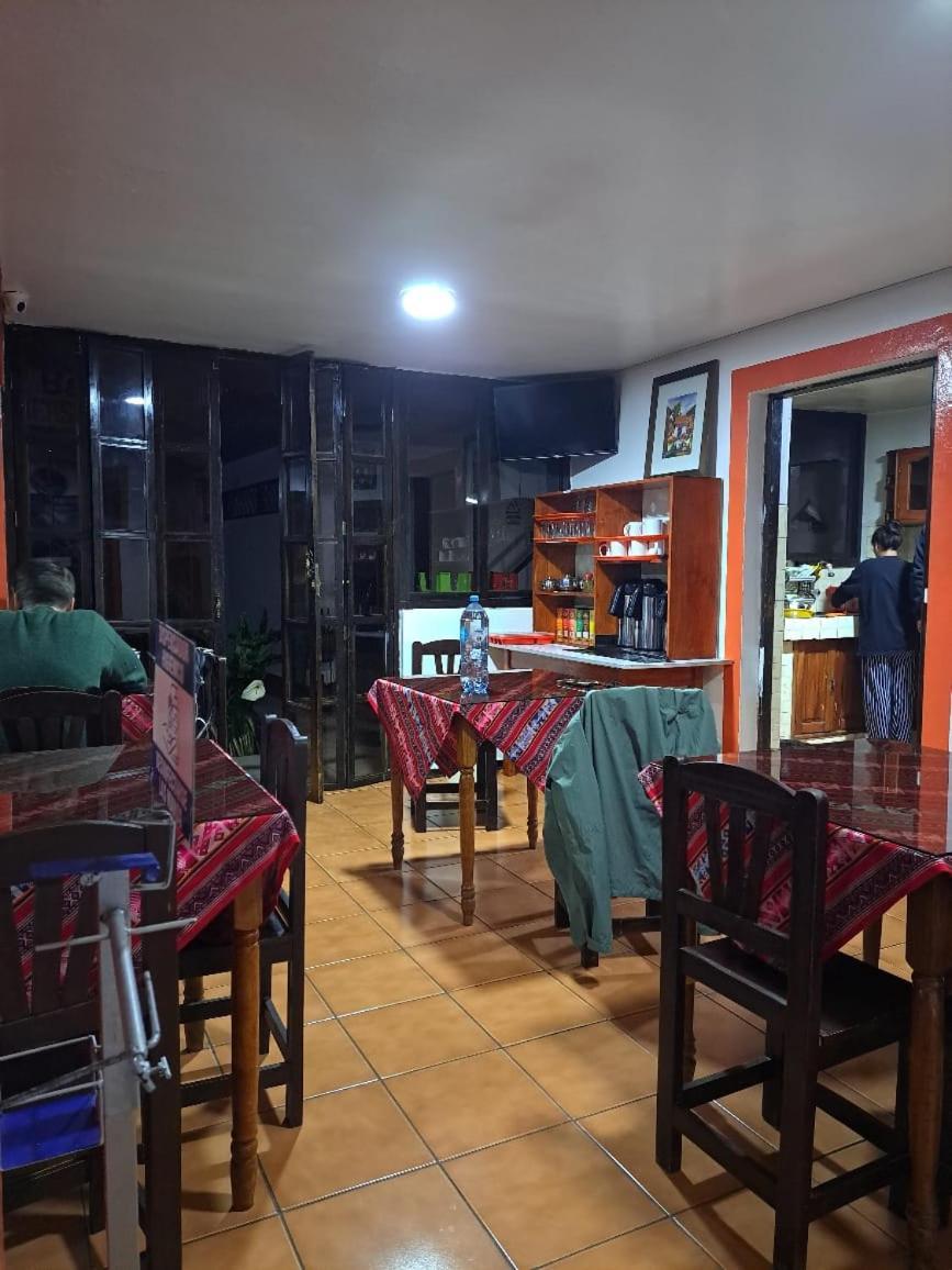 هواراس Mirador Backpackers B&B المظهر الخارجي الصورة