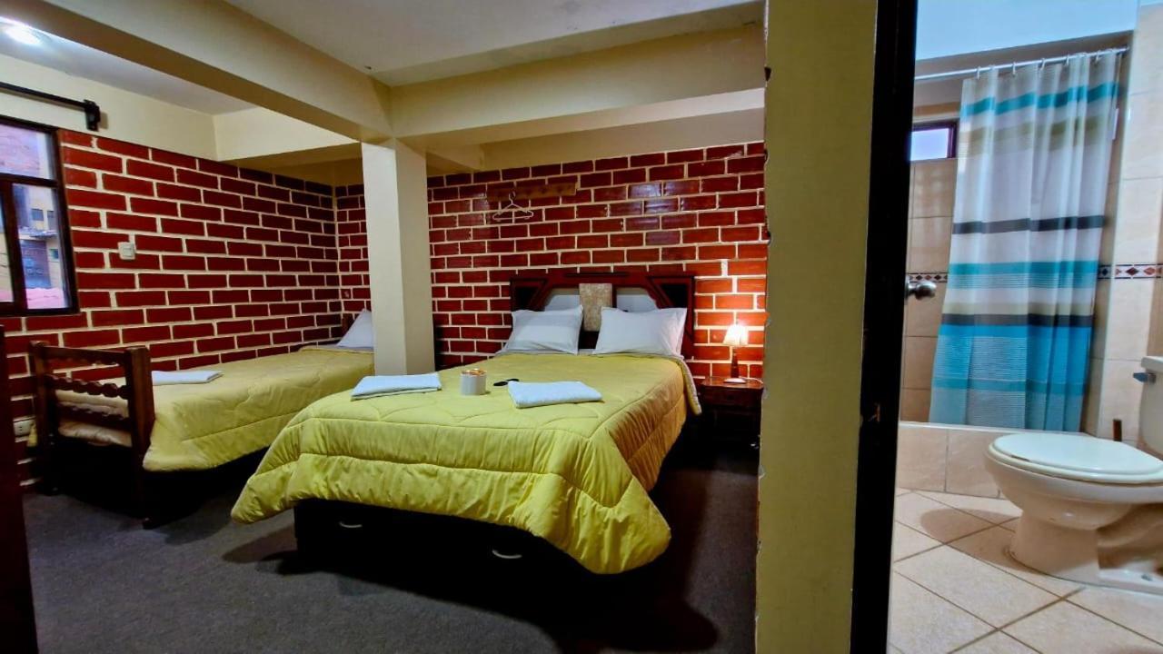 هواراس Mirador Backpackers B&B المظهر الخارجي الصورة